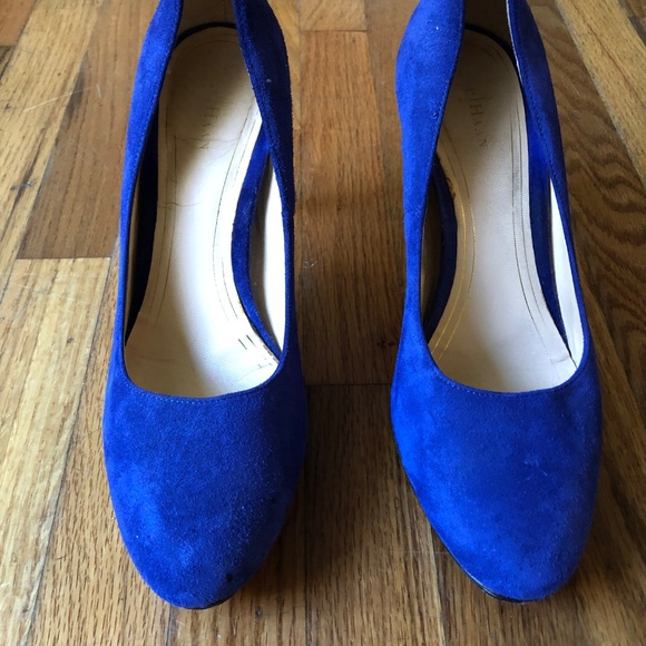Cole Haan Blue Suede 3 inch pumps - Picture 3 of 4